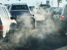 Автомобилният парк у нас застарява застрашително