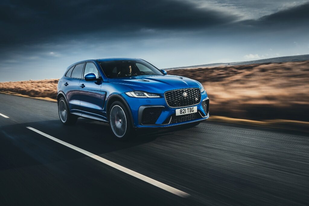 Jaguar F-PACE SVR