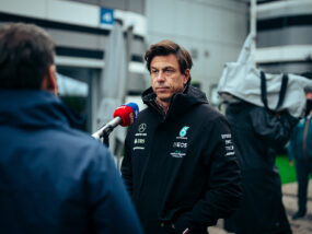 Formel 1 - Mercedes-AMG Petronas Motorsport, Großer Preis von Russland 2021. Toto Wolff Formula One - Mercedes-AMG Petronas Motorsport, Russian GP 2021. Toto Wolff