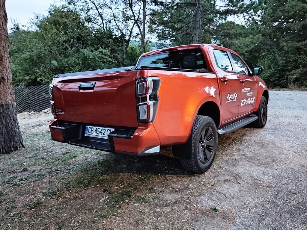 Isuzu D-MAX